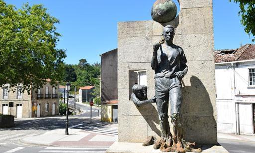 Casa De La Abuela En El Camino De Santiago A Finiesterre Negreira Luaran gambar