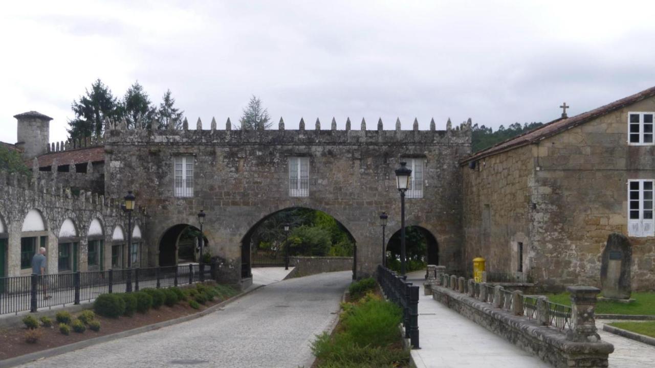 Casa De La Abuela En El Camino De Santiago A Finiesterre Negreira Luaran gambar